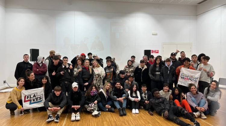 Grupo de participantes de Munduko